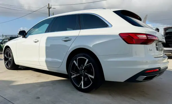 Audi A4 Avant 2020 - 26900 EUR, 165000 km - AUTO.MOTO.pt - 165000km - foto 16 de 28