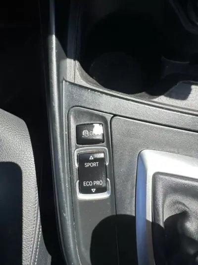BMW 125 2014 - 16000 EUR, 240000 km - AUTO.MOTO.pt - 240000km - foto 43 de 58