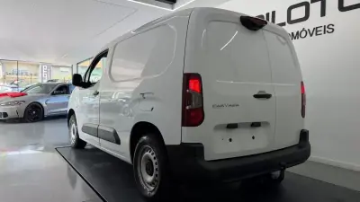 Peugeot PARTNER GIRAFON 2019 - 12990 EUR, 173169 km - AUTO.MOTO.pt - 173169km - foto 7 de 23