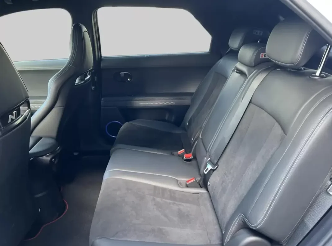 Hyundai Ioniq 5 N 2024 - 65000 EUR, 7000 km - AUTO.MOTO.pt - 7000km - foto 9 de 15