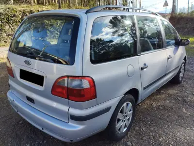 Ford Galaxy 2001 - 3250 EUR, 360000 km - AUTO.MOTO.pt - 360000km - foto 7 de 17