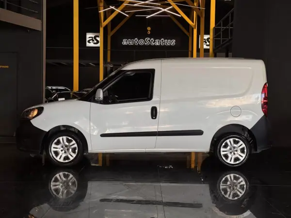 Fiat Doblo 2020 - 10990 EUR, 160200 km - AUTO.MOTO.pt - 160200km - foto 4 de 21