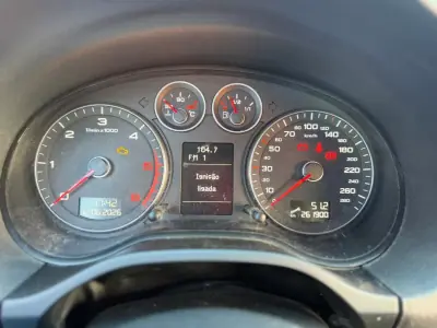 Audi A3 Sportback 2010 - 6900 EUR, 261900 km - AUTO.MOTO.pt - 261900km - foto 3 de 11