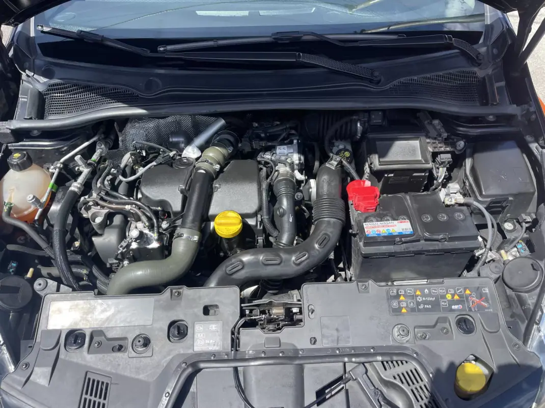 Renault Clio 2017 - 12950 EUR, 84958 km - 84958km - foto 12 de 12