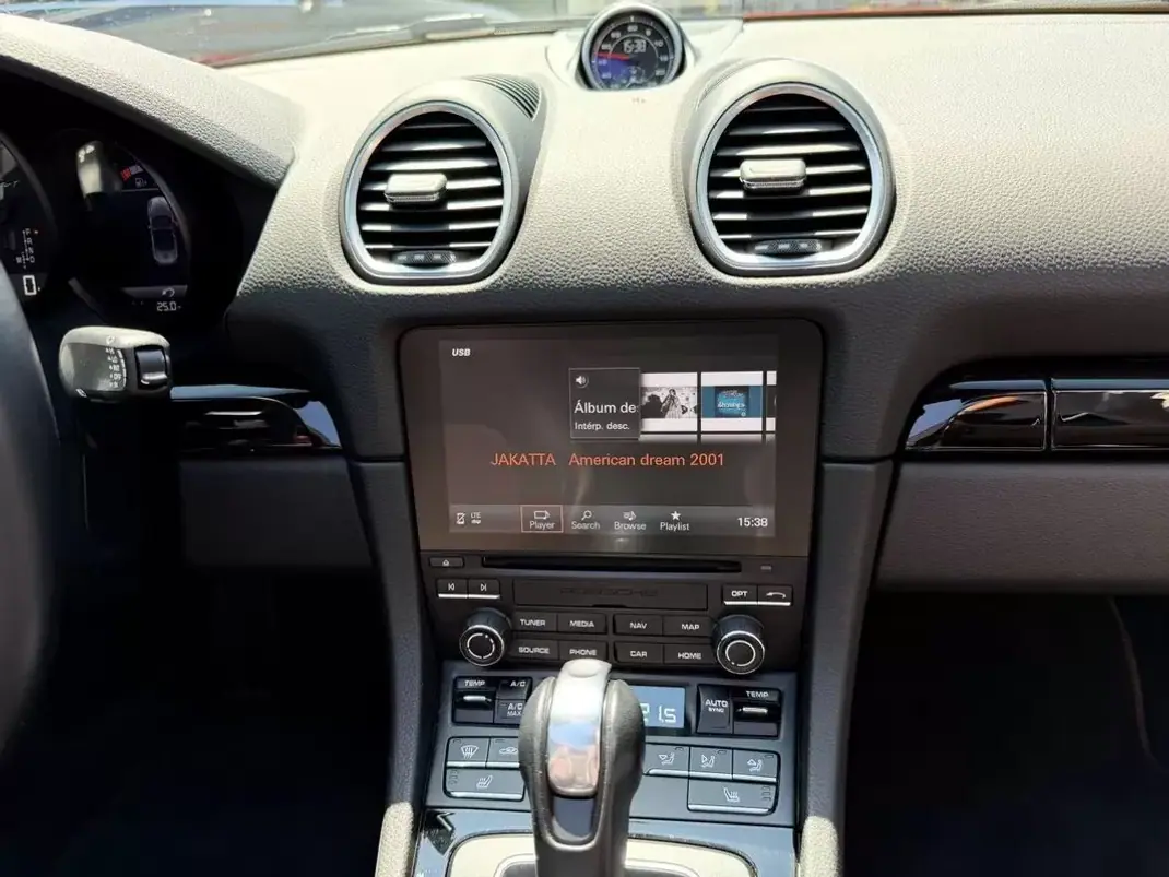 Porsche 718 Boxster 2023 - 85900 EUR, 29000 km - 29000km - foto 13 de 26