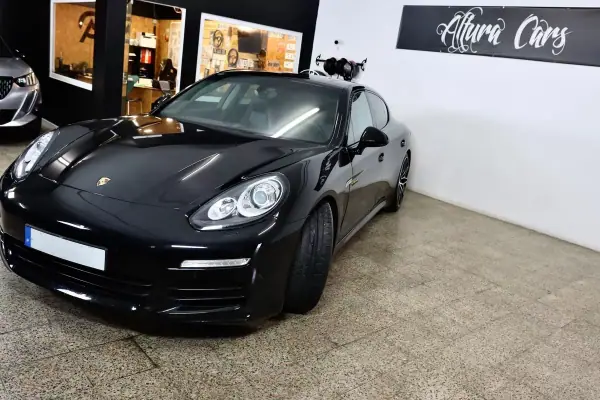 Porsche Panamera 2016 - 53900 EUR, 92706 km - AUTO.MOTO.pt - 92706km - foto 6 de 41