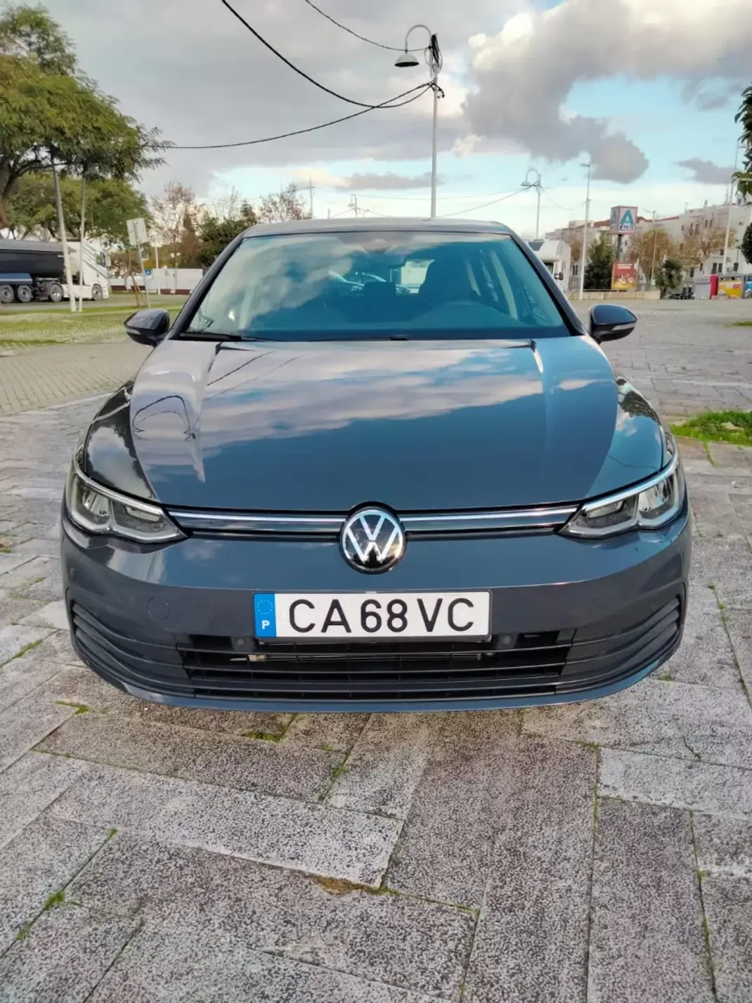 Volkswagen Golf 2021 - 19800 EUR, 44126 km - AUTO.MOTO.pt - 44126km - foto 4 de 13