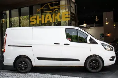 Ford Transit Custom 2020 - 16450 EUR, 286819 km - foto 5 de 28