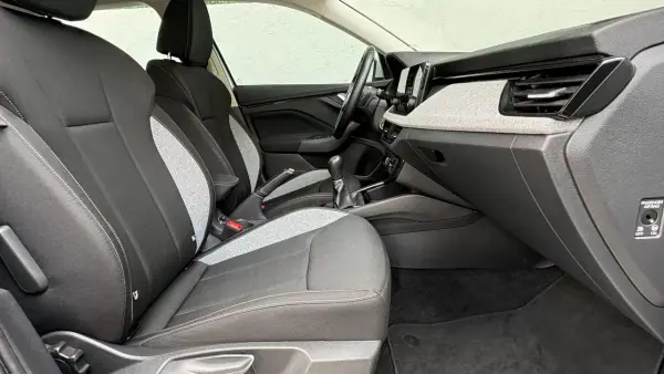Skoda Kamiq 2024 - 15900 EUR, 54000 km - AUTO.MOTO.pt - 54000km - foto 11 de 12