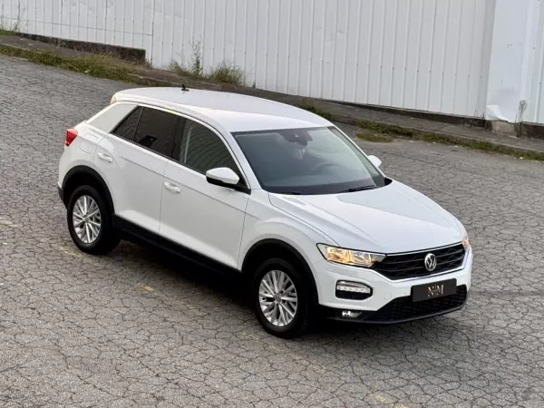 Volkswagen T-Roc 2020 - 23500 EUR, 88000 km - AUTO.MOTO.pt - 88000km - foto 2 de 27