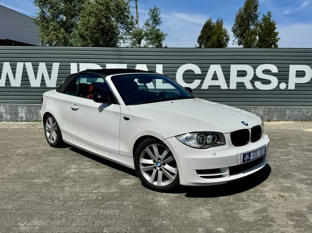 BMW 120 2010 - 14950 EUR, 159000 km - AUTO.MOTO.pt - 159000km - foto 2 de 24