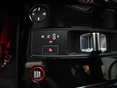 Audi RS3 Sportback 2024 - 69500 EUR, 41900 km - AUTO.MOTO.pt - 41900km - foto 41 de 48