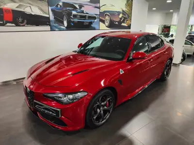 Alfa Romeo Giulia 2018 - 62500 EUR, 53000 km - AUTO.MOTO.pt - 53000km - foto 33 de 60