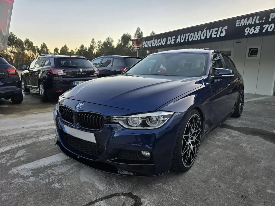 BMW 320 2018 - 21750 EUR, 120000 km - AUTO.MOTO.pt - 120000km - foto 4 de 4
