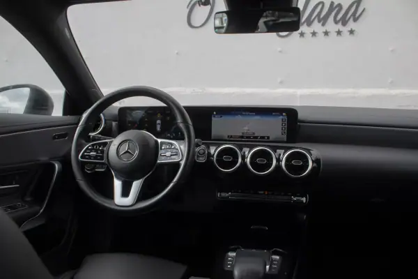 Mercedes-Benz CLA 180 2022 - 23500 EUR, 198000 km - AUTO.MOTO.pt - 198000km - foto 20 de 34