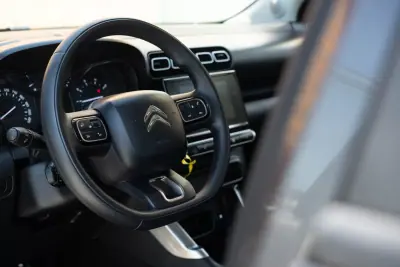 Citroën C3 Aircross 2022 - 15000 EUR, 91580 km - AUTO.MOTO.pt - 91580km - foto 6 de 15