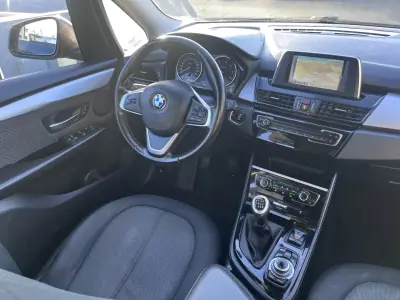 BMW 216 Gran Tourer 2015 - 13900 EUR, 145000 km - AUTO.MOTO.pt - 145000km - foto 36 de 53
