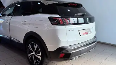 Peugeot 3008 2021 - 20500 EUR, 139990 km - 139990km - foto 2 de 20