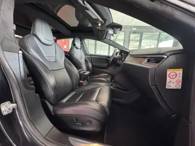 Tesla Model S 2017 - 25990 EUR, 151612 km - AUTO.MOTO.pt - 151612km - foto 15 de 23