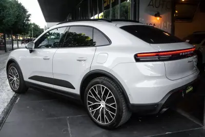 Porsche Macan 2025 — foto 6 de 48