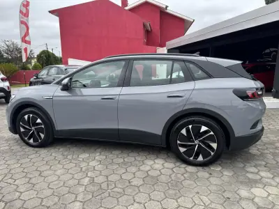 Volkswagen ID.4 2023 - 30500 EUR, 79000 km - AUTO.MOTO.pt - 79000km - foto 4 de 41