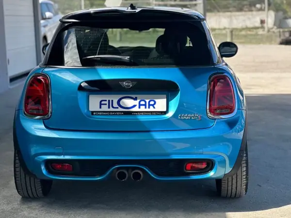 MINI Cooper 2018 - 22900 EUR, 110452 km - AUTO.MOTO.pt - 110452km - foto 8 de 26