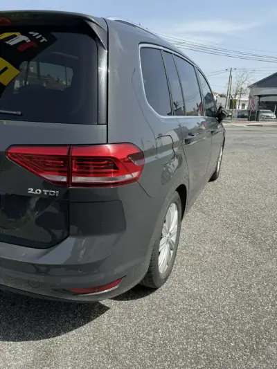 Volkswagen Touran 2016 - 18480 EUR, 119000 km - AUTO.MOTO.pt - 119000km - foto 4 de 4