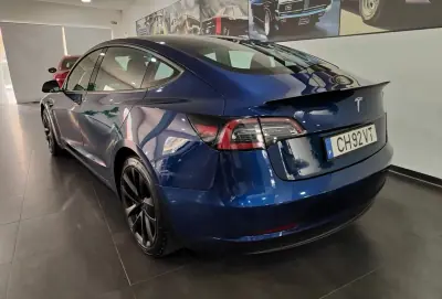 Tesla Model 3 2021 - 25990 EUR, 100000 km - AUTO.MOTO.pt - 100000km - foto 19 de 46
