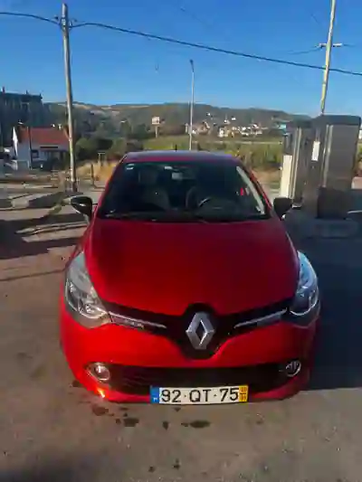 Renault Clio 2016 — foto 2 de 14