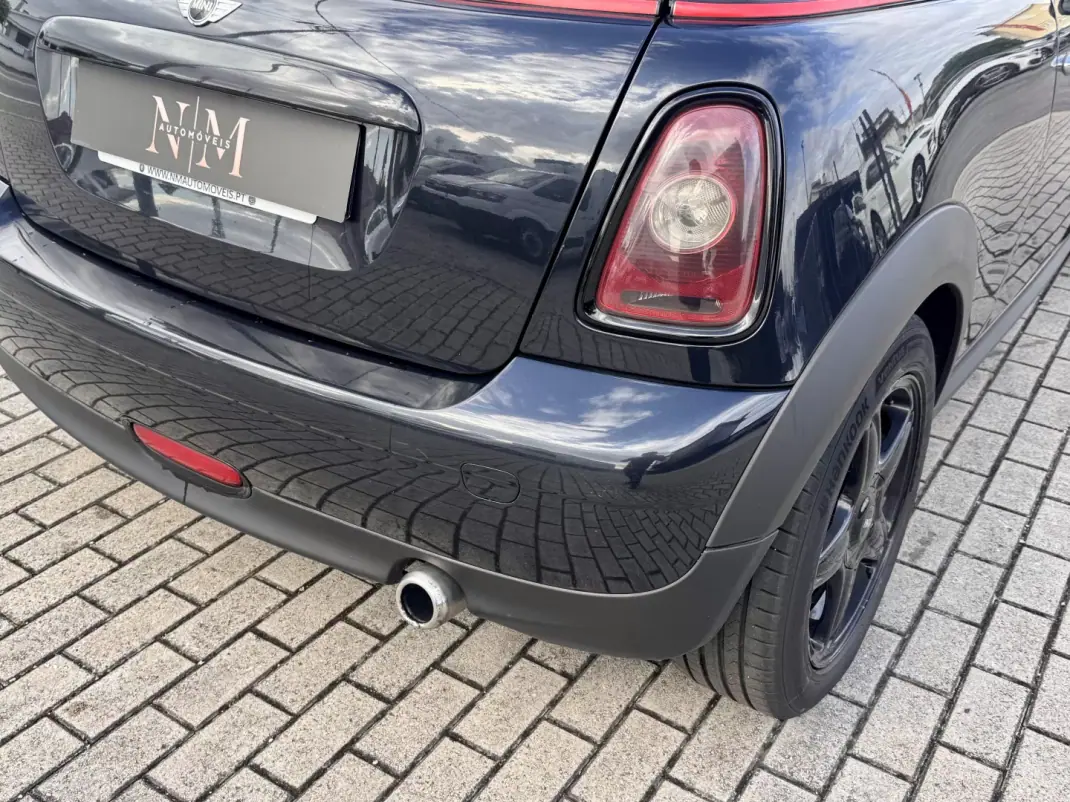 MINI 3 Portas 2009 - 8500 EUR, 167000 km - AUTO.MOTO.pt - 167000km - foto 6 de 19