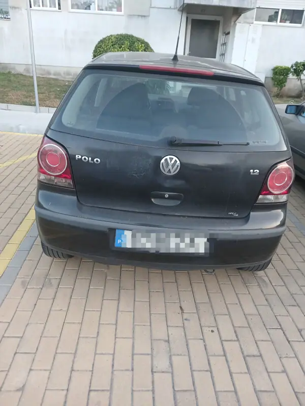 Volkswagen Polo 2004 - 1800 EUR, 22800 km - 22800km - foto 14 de 14