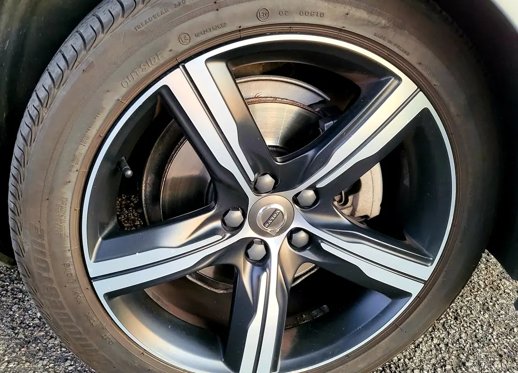 Volvo V90 2018 - 20000 EUR, 185000 km - 185000km - foto 10 de 15