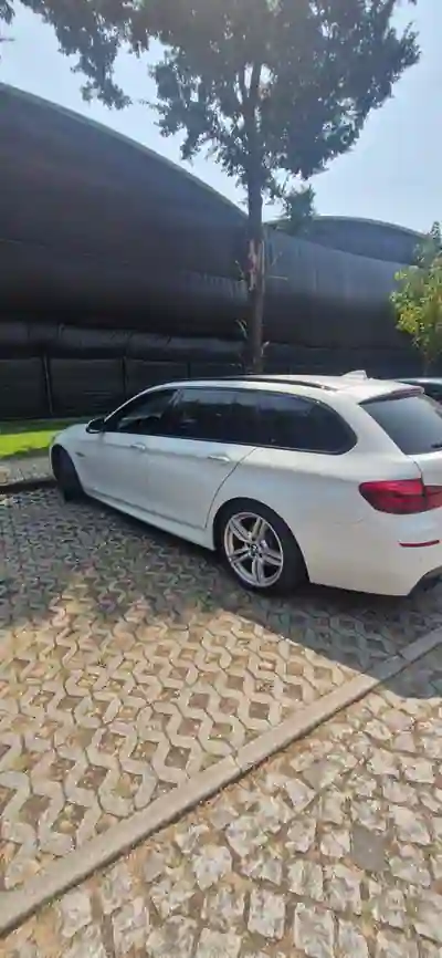 BMW 520 2016 - 18850 EUR, 222500 km - AUTO.MOTO.pt - 222500km - foto 2 de 19