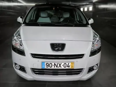 Peugeot 5008 2013 - 10950 EUR, 159800 km - AUTO.MOTO.pt - 159800km - foto 18 de 62