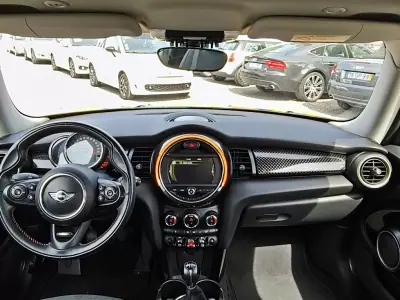 MINI Berlingo 2015 - 18000 EUR, 101200 km - AUTO.MOTO.pt - 101200km - foto 3 de 29