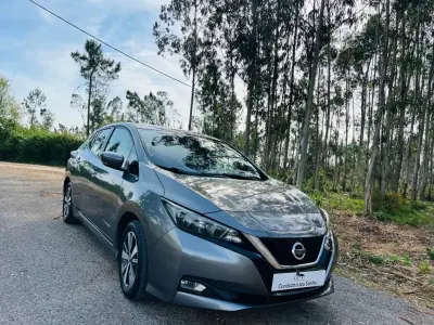 Nissan Leaf 2019 - 14750 EUR, 56425 km - AUTO.MOTO.pt - 56425km - foto 28 de 40