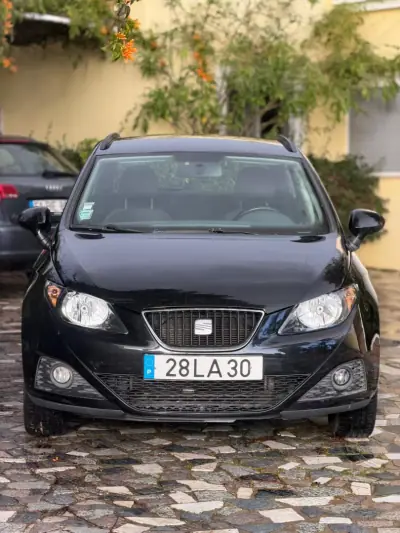SEAT Ibiza ST 2010 - 7500 EUR, 203837 km - AUTO.MOTO.pt - 203837km - foto 2 de 8