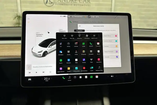 Tesla Model 3 2021 - 27450 EUR, 33801 km - AUTO.MOTO.pt - 33801km - foto 18 de 48