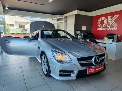 Mercedes-Benz SLK 250 2012 - 23500 EUR, 162600 km - AUTO.MOTO.pt - 162600km - foto 17 de 37