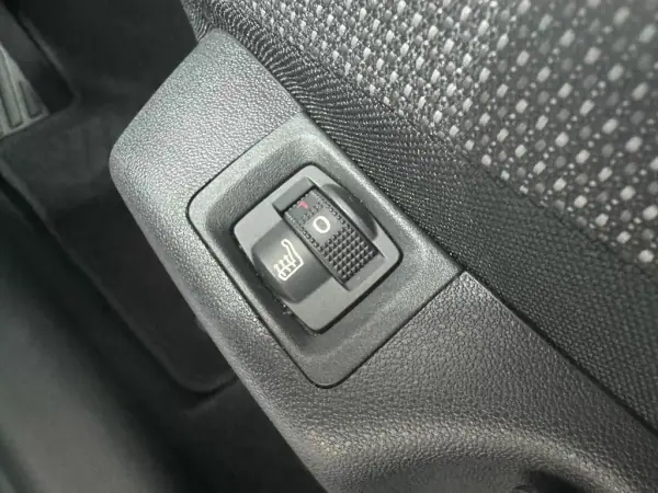 Citroën C3 Aircross 2022 - 17250 EUR, 12328 km - AUTO.MOTO.pt - 12328km - foto 11 de 19