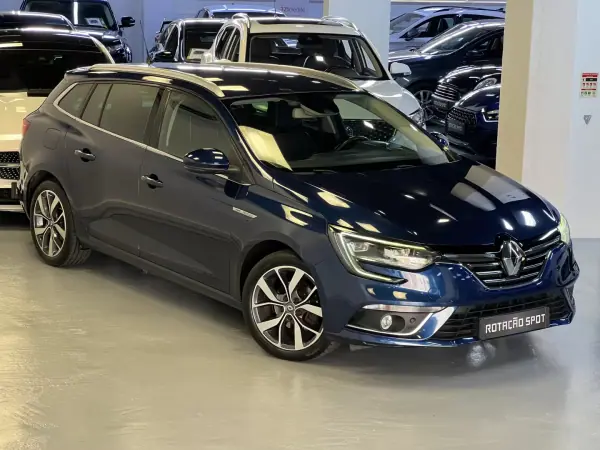 Renault Mégane Sport Tourer 2016 - 13990 EUR, 115000 km - AUTO.MOTO.pt - 115000km - foto 8 de 57