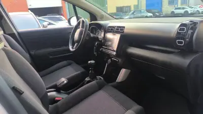 Citroën C3 Aircross 2019 - 11600 EUR, 94000 km - AUTO.MOTO.pt - 94000km - foto 14 de 17