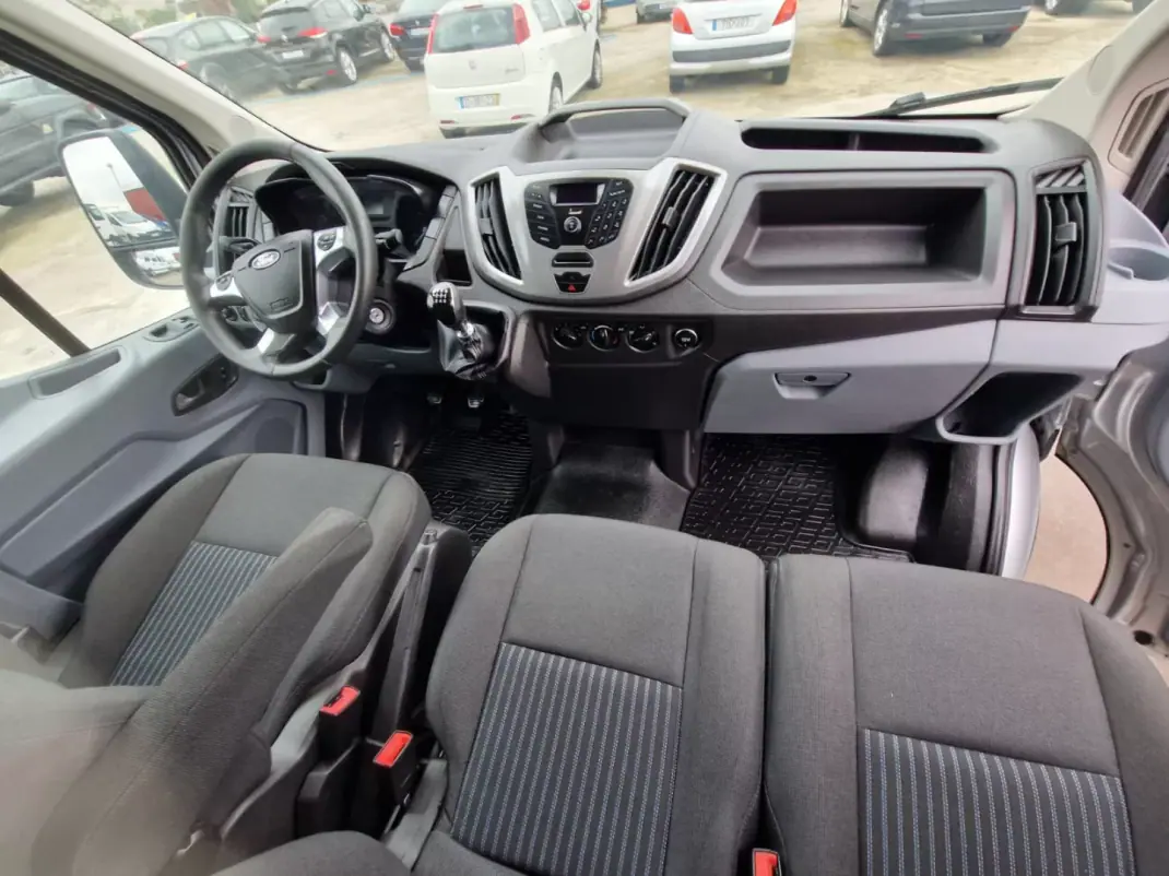 Ford 2014 - 13900 EUR, 240000 km - AUTO.MOTO.pt - 240000km - foto 3 de 10