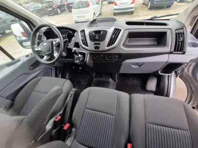 Ford 2014 - 13900 EUR, 240000 km - AUTO.MOTO.pt - 240000km - foto 3 de 10