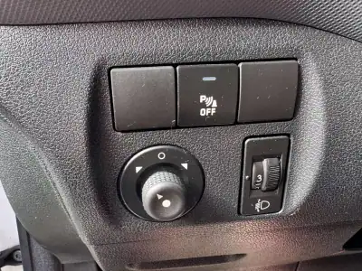 Citroën BERLINGO 3 LUGARES 2014 - 8450 EUR, 263000 km - AUTO.MOTO.pt - 263000km - foto 9 de 11