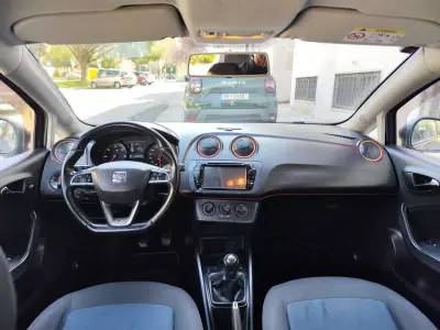 SEAT Ibiza 2015 - 8480 EUR, 179000 km - AUTO.MOTO.pt - 179000km - foto 22 de 36