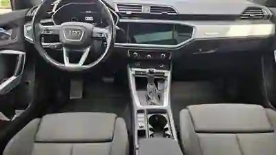 Audi Q3 2021 - 31500 EUR, 85000 km - AUTO.MOTO.pt - 85000km - foto 8 de 12