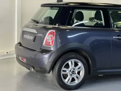 MINI 3 Portas 2012 - 6990 EUR, 185000 km - AUTO.MOTO.pt - 185000km - foto 36 de 41