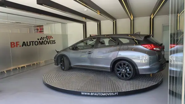 Honda Civic Tourer 2014 - 10750 EUR, 193536 km - AUTO.MOTO.pt - 193536km - foto 15 de 57