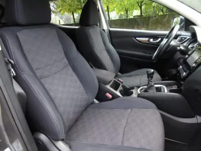 Nissan Qashqai 2017 - 13490 EUR, 177000 km - 177000km - foto 31 de 42